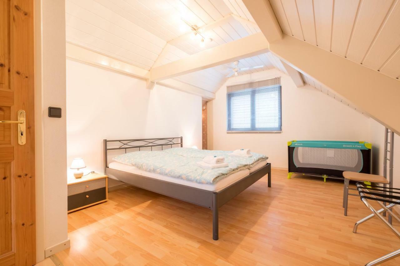 Haus Innerdorf Gemuetliches Ferienhaus Im Taunus Pohl  Eksteriør bilde